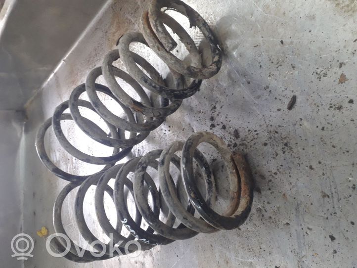 KIA Carens I Rear coil spring 