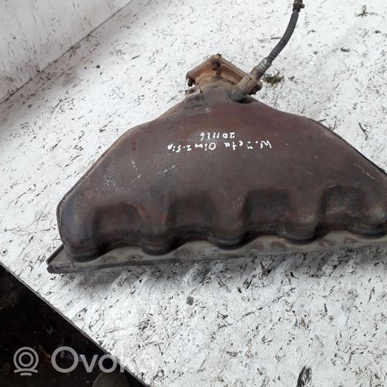 Volkswagen Jetta V Exhaust manifold 