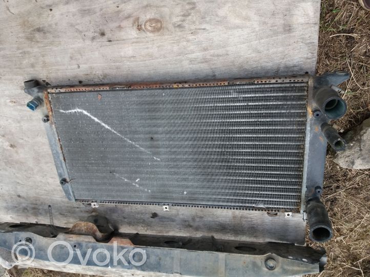 Audi 80 90 S2 B4 Radiateur de refroidissement 