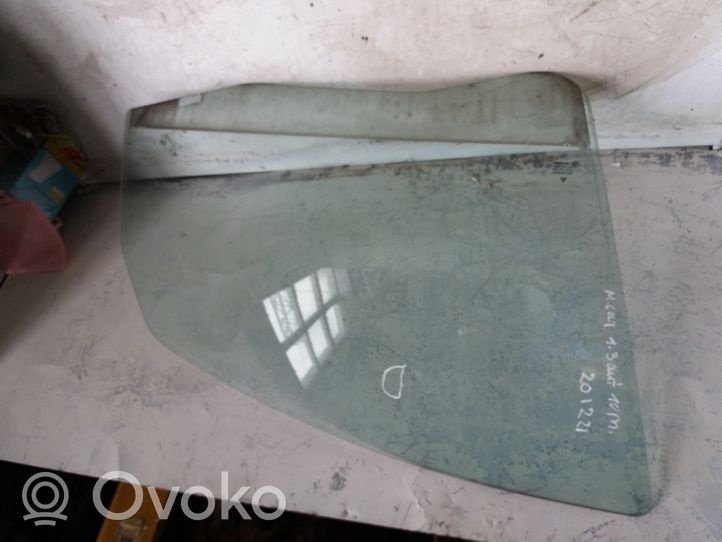 Mitsubishi Colt Front door window glass four-door 43R00048