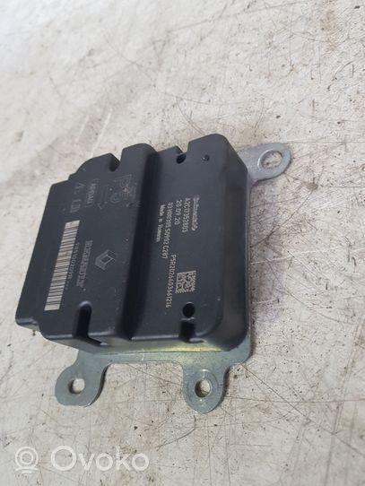 Dacia Duster II Airbag control unit/module A2C17352803