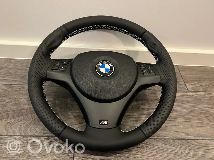 BMW 1 E82 E88 Ohjauspyörä 