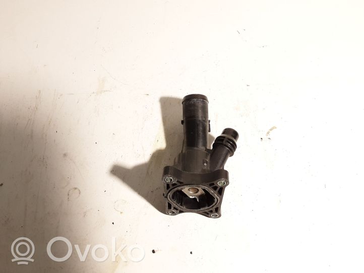 Volvo S90, V90 Termostaatin kotelo 31686046