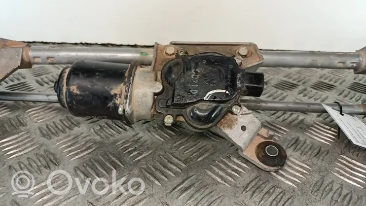 Nissan Navara Wiper motor 