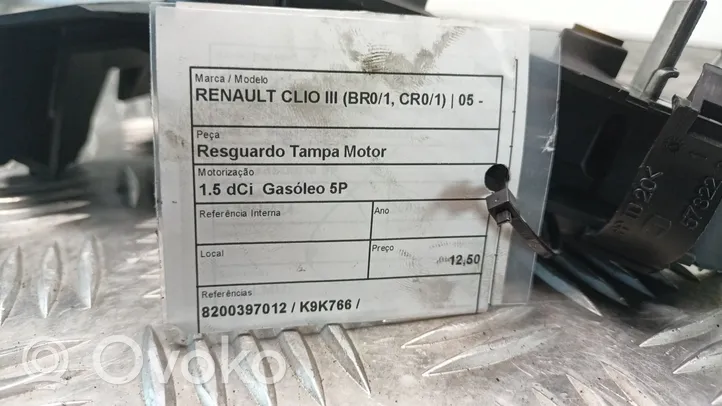 Renault Clio III Couvercle cache moteur 