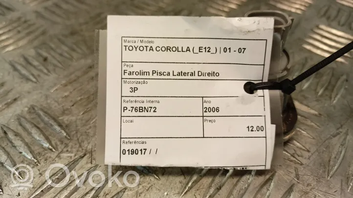 Toyota Corolla E120 E130 Lampa oświetlenia tylnej tablicy rejestracyjnej 