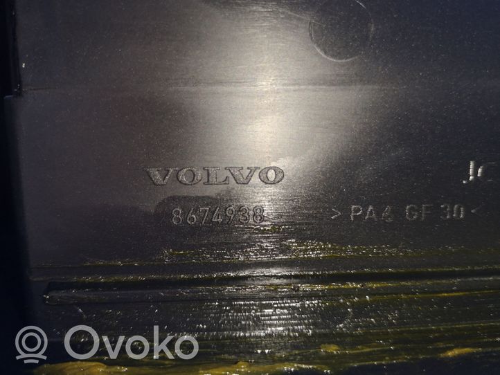 Volvo XC90 Tylny uchwyt na kubek tunelu środkowego 8674938