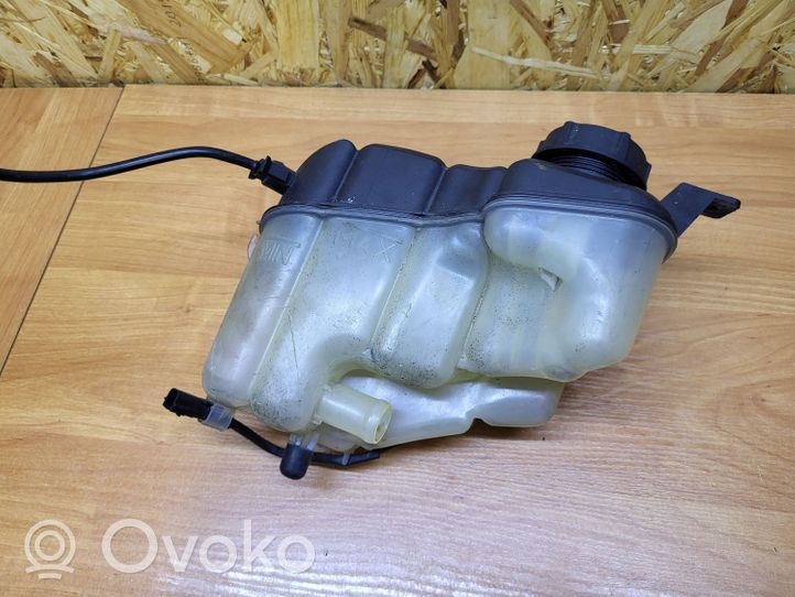 Volvo XC70 Vase d'expansion / réservoir de liquide de refroidissement 
