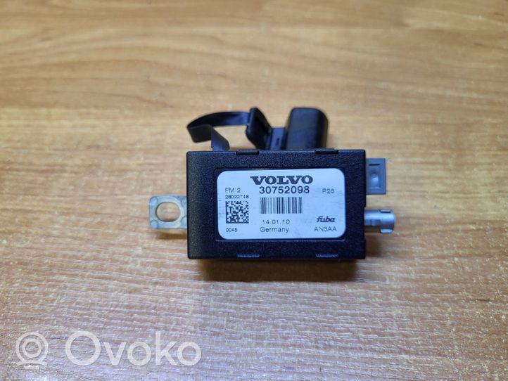 Volvo XC90 Unidad de control de la antena 30752098