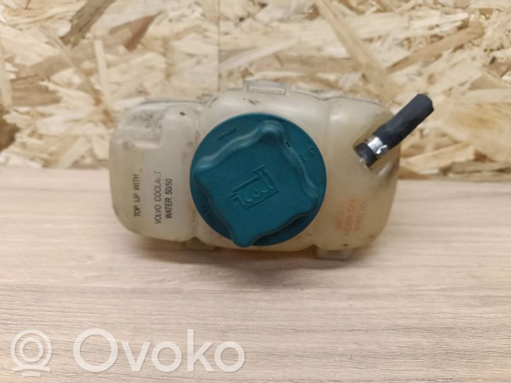Volvo XC90 Coolant expansion tank/reservoir, 15.00 € RRR