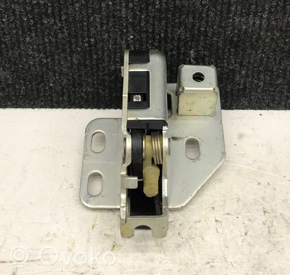 Mercedes-Benz Sprinter W906 Cerradura de puerta de carga A9067401135