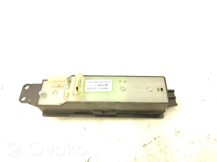 Mercedes-Benz Sprinter W906 Electric window control switch 9065450913