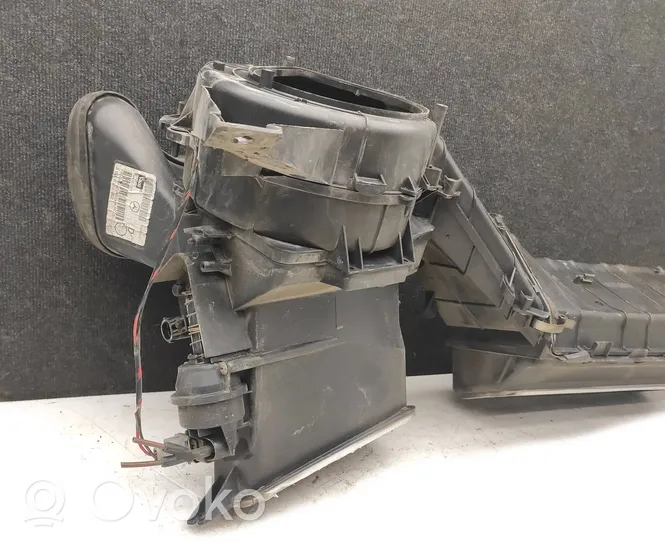 Mercedes-Benz Sprinter W901 W902 W903 W904 Interior heater climate box assembly housing A9018302762