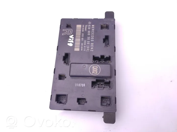 Mercedes-Benz Vito Viano W639 Oven ohjainlaite/moduuli 6399003000