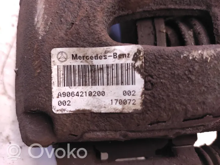 Mercedes-Benz Sprinter W906 Pinza del freno anteriore A9064210200