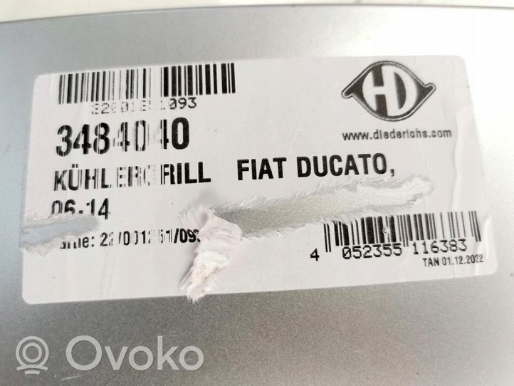 Fiat Ducato Maskownica / Grill / Atrapa górna chłodnicy 3484040
