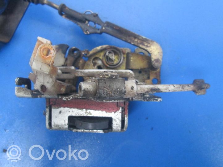 Audi 100 200 5000 C2 Front door lock 