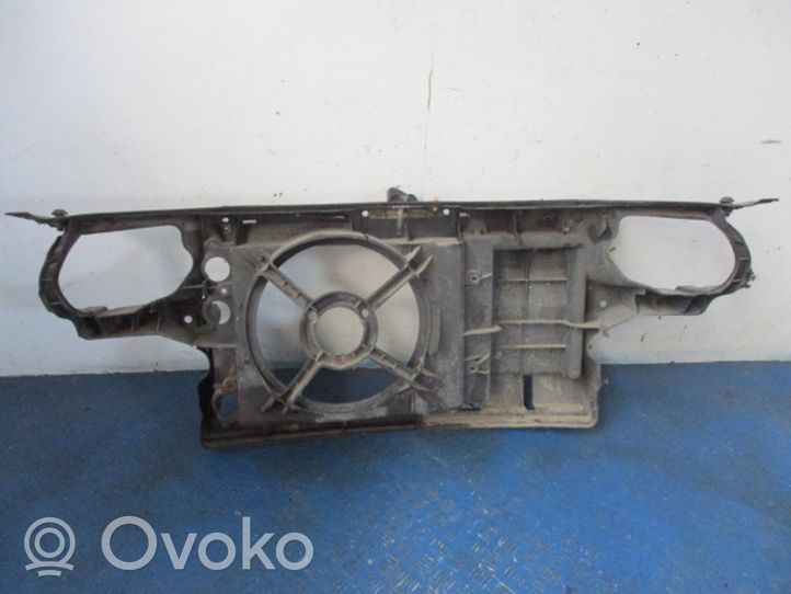 Volkswagen Golf III Pezzo della carrozzeria anteriore 1H0805594