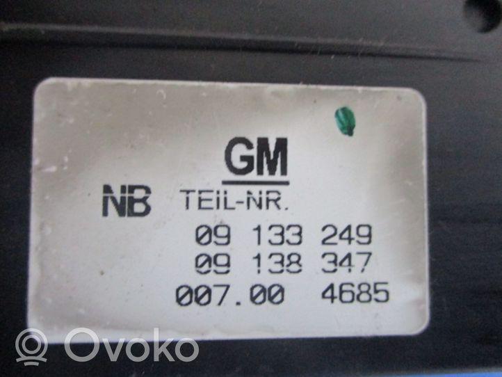 Opel Zafira A Muut laitteet 09133249