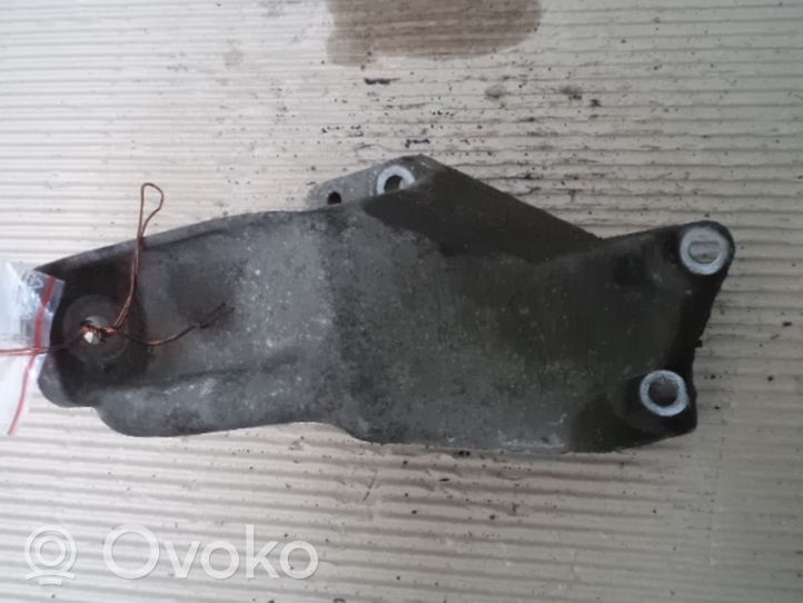 Audi A4 S4 B5 8D Dzinēja spilvena vakuuma vārsts 