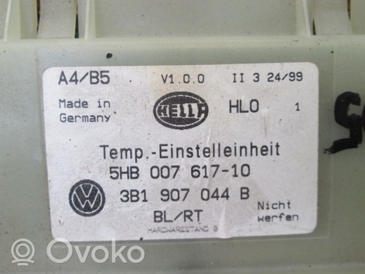 Volkswagen PASSAT B5 Ilmastoinnin ohjainlaite 