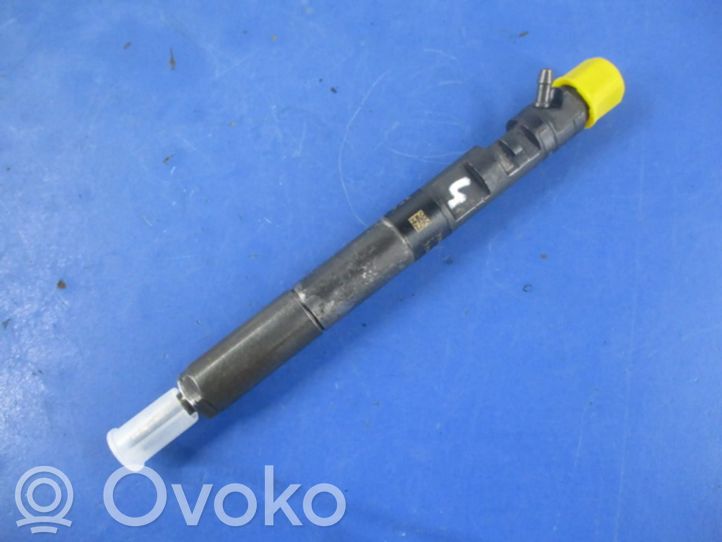 338004X500 KIA Carnival Fuel injector, 91.70 € RRR