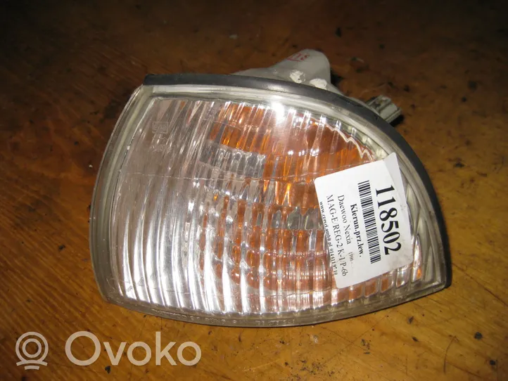 Daewoo Nexia Front indicator light 