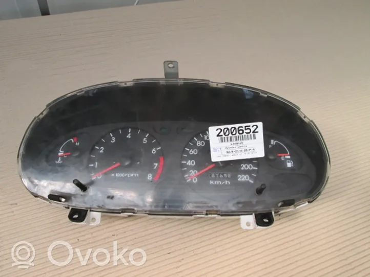 Hyundai Elantra Speedometer (instrument cluster) 