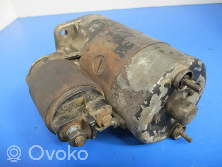 Volkswagen Jetta I Starter motor 036911023