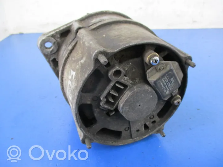 Volkswagen Jetta I Generatore/alternatore 