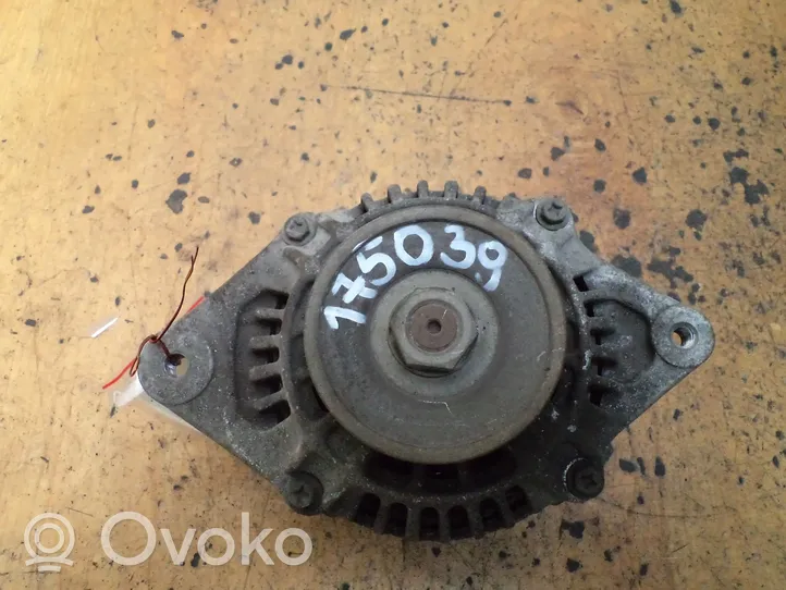 Mazda 323 Generatore/alternatore 