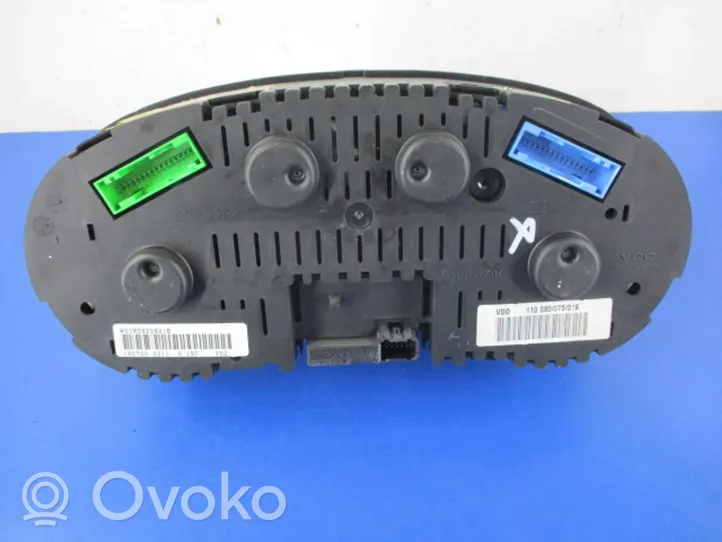 Seat Leon (1M) Speedometer (instrument cluster) W01M0920821B