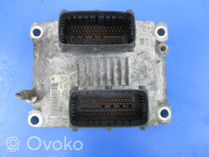 Opel Agila A Komputer / Sterownik ECU silnika 09185450