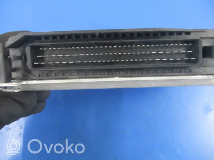 Opel Vectra B Engine control unit/module ECU 09153243