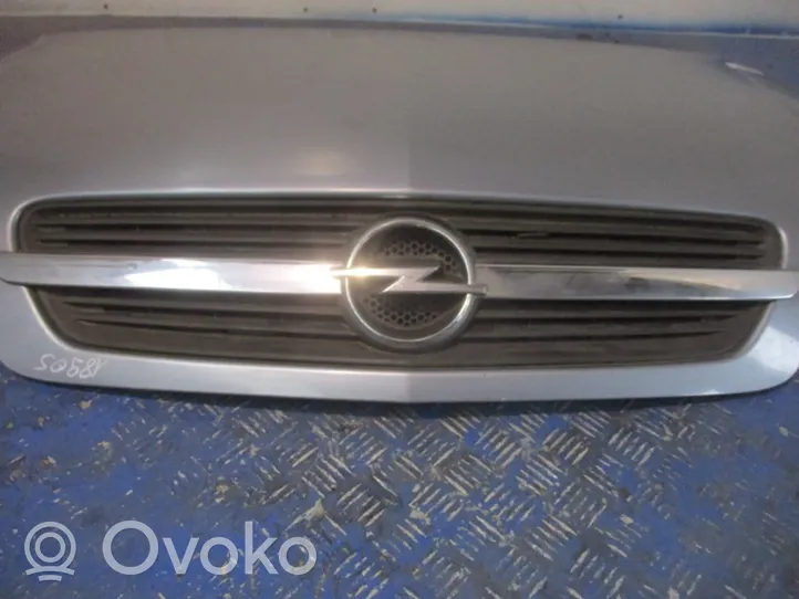 Opel Meriva A Couvercle, capot moteur 