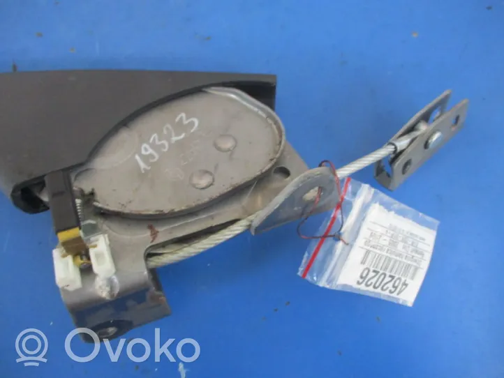 Renault Clio III Rankinio mechanizmas (salone) 8200701804