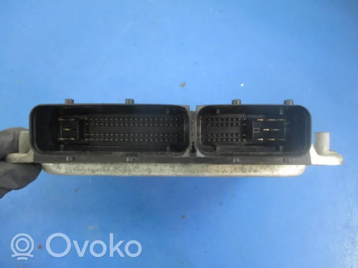 Volkswagen Golf IV Komputer / Sterownik ECU silnika 038906019AT