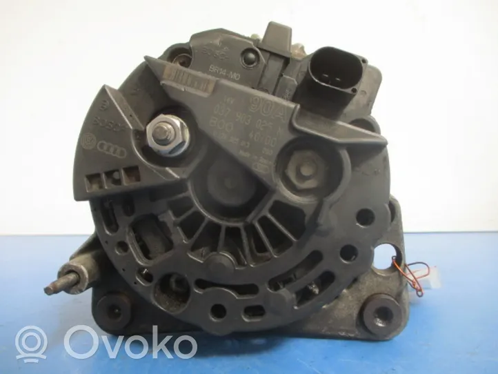 Skoda Fabia Mk1 (6Y) Generatore/alternatore 037903025M