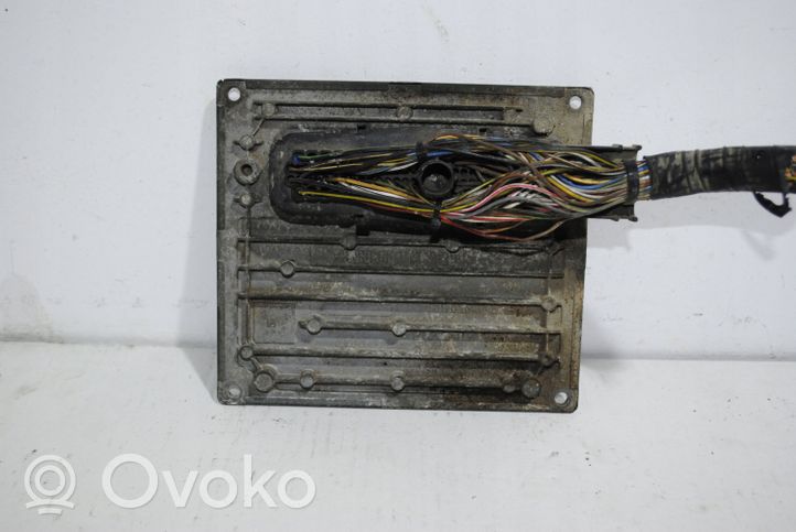 Ford Fusion Dzinēja vadības bloks 6S6112A650GD