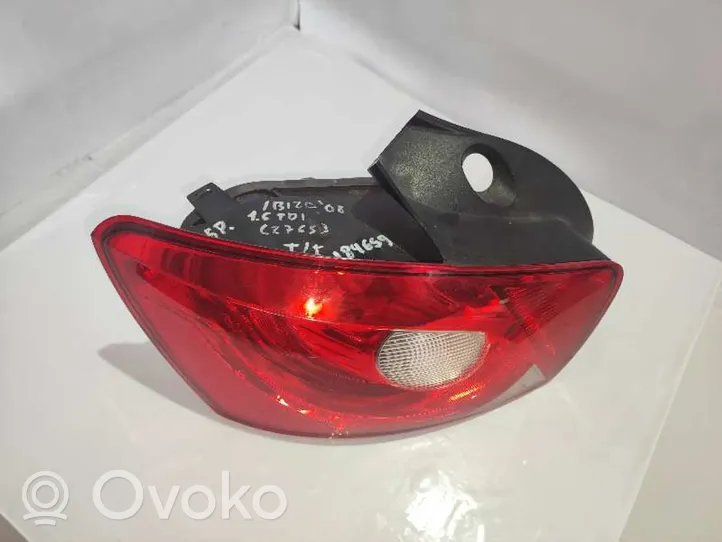 Seat Ibiza IV (6J,6P) Ampoule, feu stop / feu arrière 6J4945111B