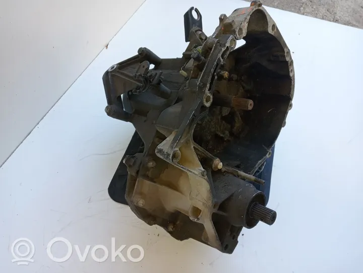 Renault Clio II Manualna 5-biegowa skrzynia biegów JB1513