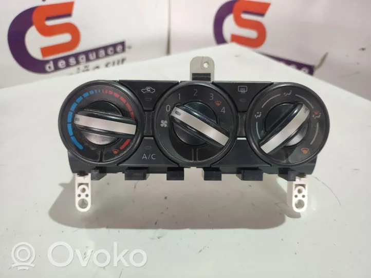 Nissan Qashqai Moduł / Sterownik klimatyzacji 101812472D