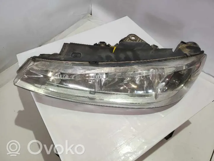 Peugeot 406 Phare frontale 9630423277