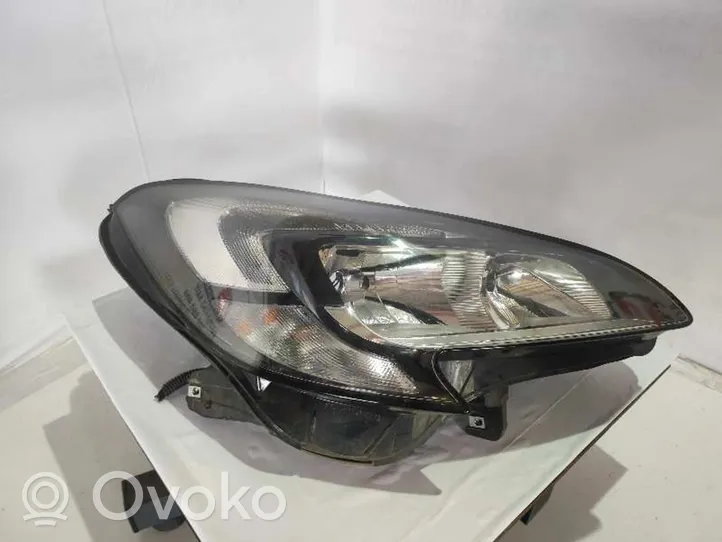 Opel Corsa E Faro/fanale 39108227