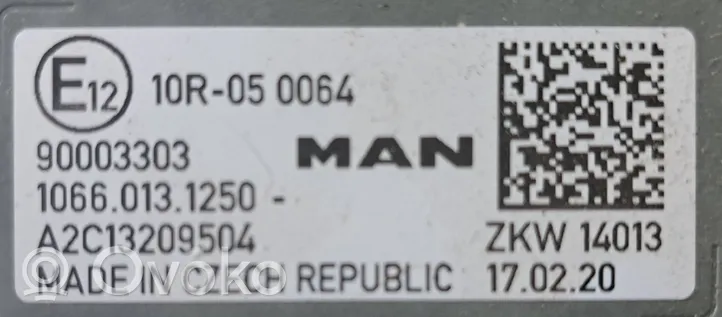 Man TGE 1gen Phare de jour LED A2C13209504