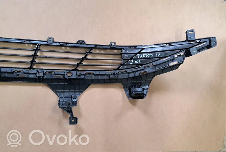 Hyundai Tucson IV NX4 Kratka dolna zderzaka przedniego 86531N7000