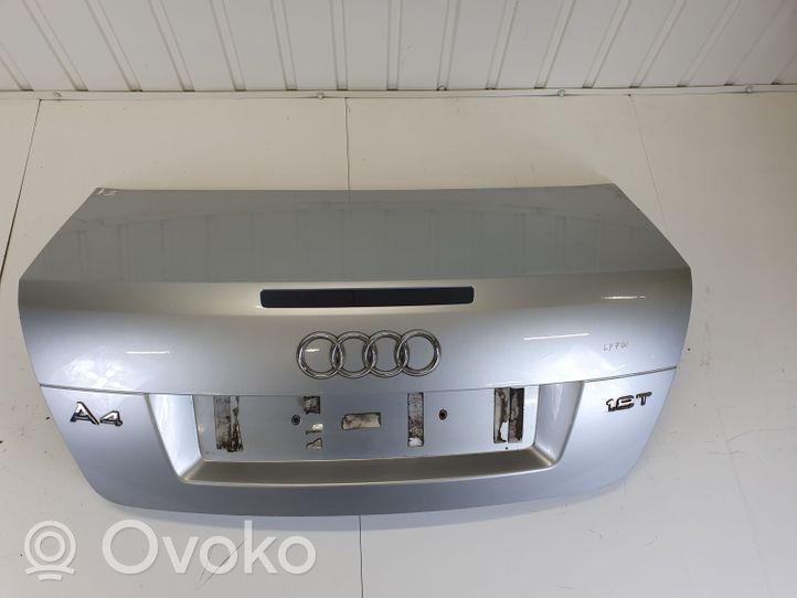 Audi A4 S4 B7 8E 8H Tylna klapa bagażnika 