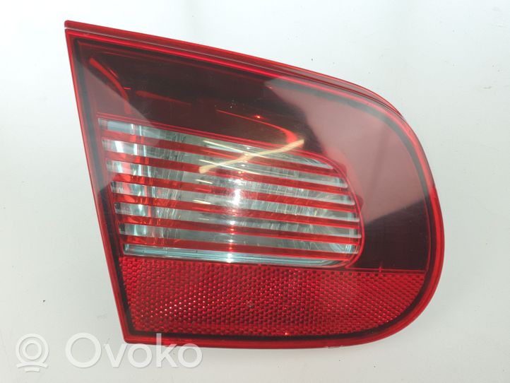 Volkswagen Eos Lampy tylnej klapy bagażnika 