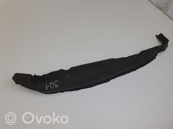 Ford Mondeo Mk III Panel wykończeniowy błotnika 