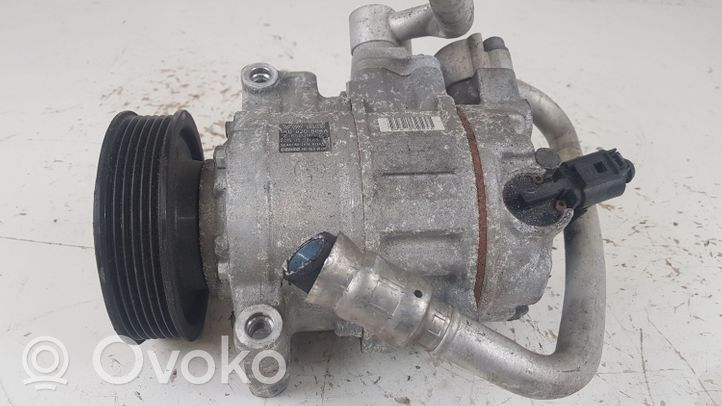 Audi Q3 8U Ilmastointilaitteen kompressorin pumppu (A/C) 